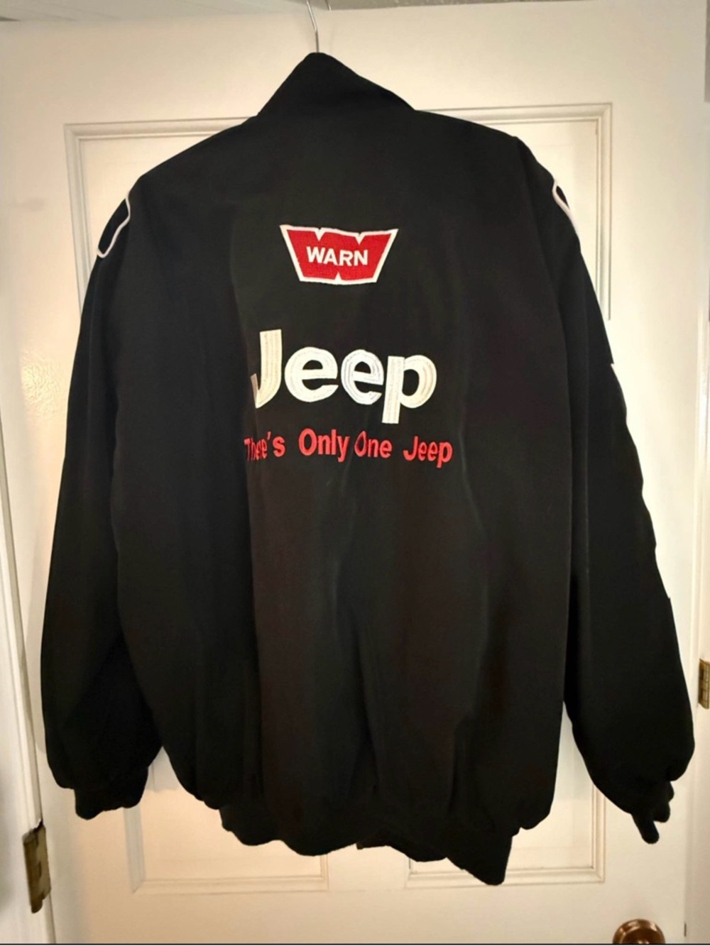 Jeep Racing Team Jacket - Picture 2 of 3